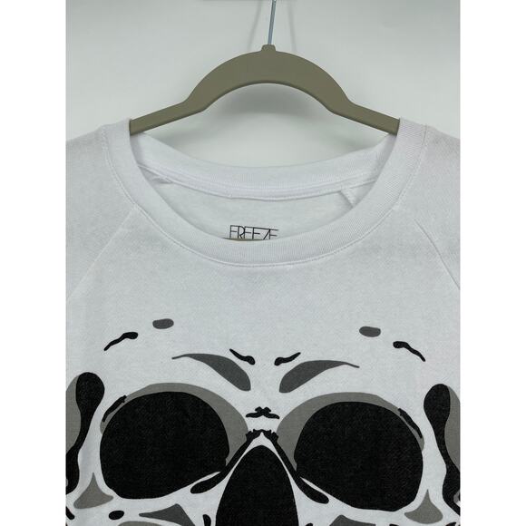 Freeze Womens White Long Sleeve Skull Graphic Pocket Sweatshirt NEW Medium - Picture 5 of 10